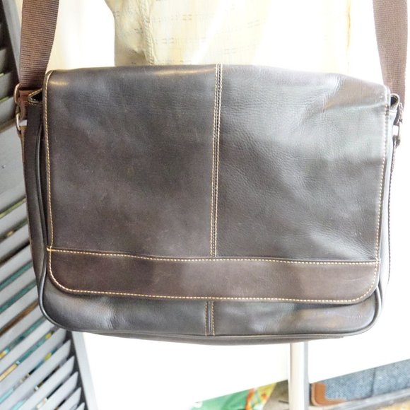 WILSON LEATHER Crossbody Messenger Bag Tablet Case - Picture 2 of 8